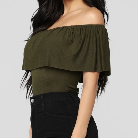 Fashion Nova off shoulder bodysuit - Picture 2 of 6